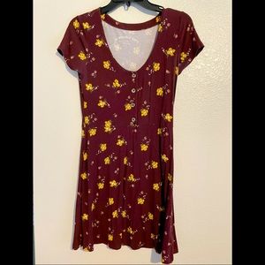 🌸3/$25🌸 Maroon Floral Dress